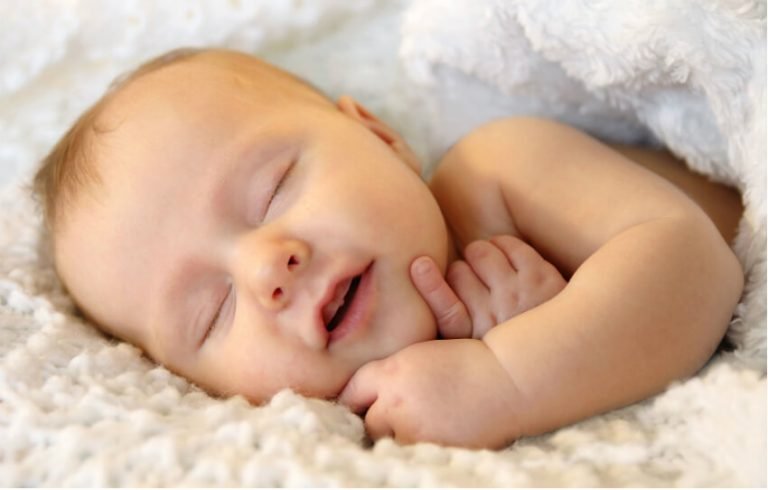Bebeklerde ve Çocuklarda Uyku Eğitimi