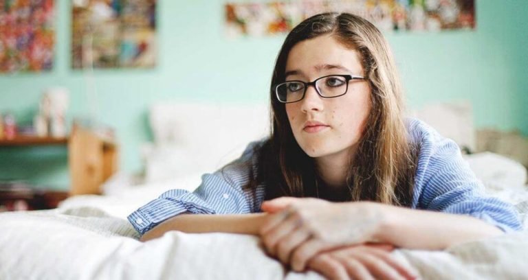 Yanlış Arkadaşlıkların Seçimlerimizde Etkisi