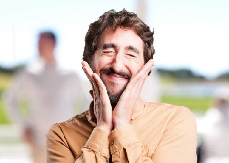 Aşırı Mutluluk Hali: Öfori Nedir? 4 Aşırı Mutluluk Hali: Öfori Nedir?