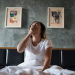 uykuda konuşmak neden olur